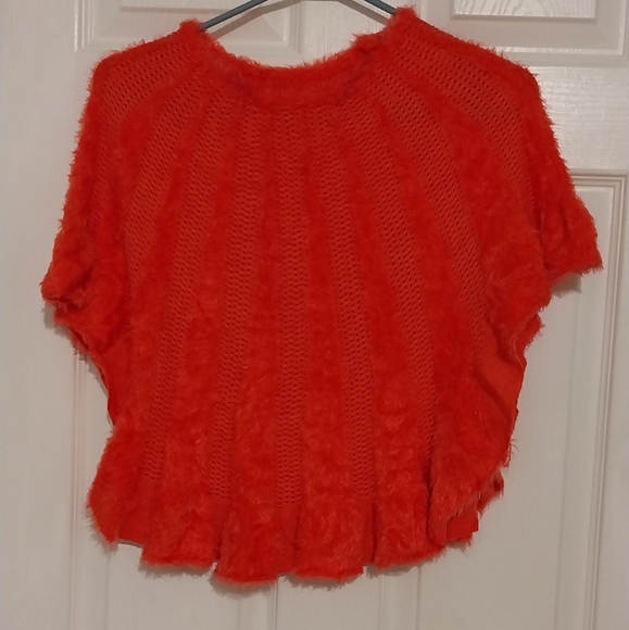 Cozy Red Knit Sweater - Picture 5 of 7